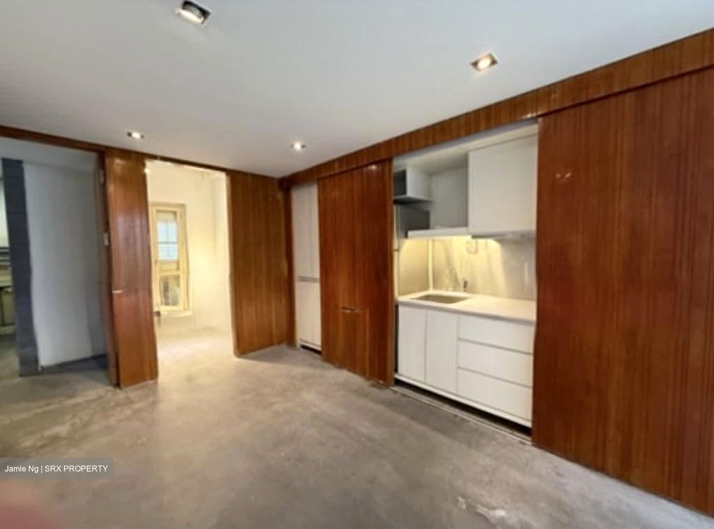 Mohamed Sultan Road (D9), Office #625425791